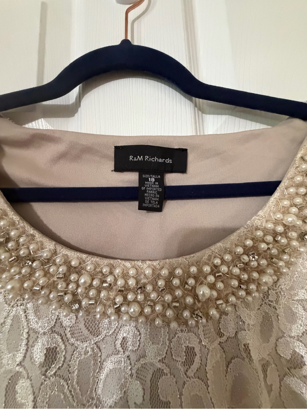 R&M Richards Cream Lace Midi Dress with Pearl Neckline - Picture 8 of 15